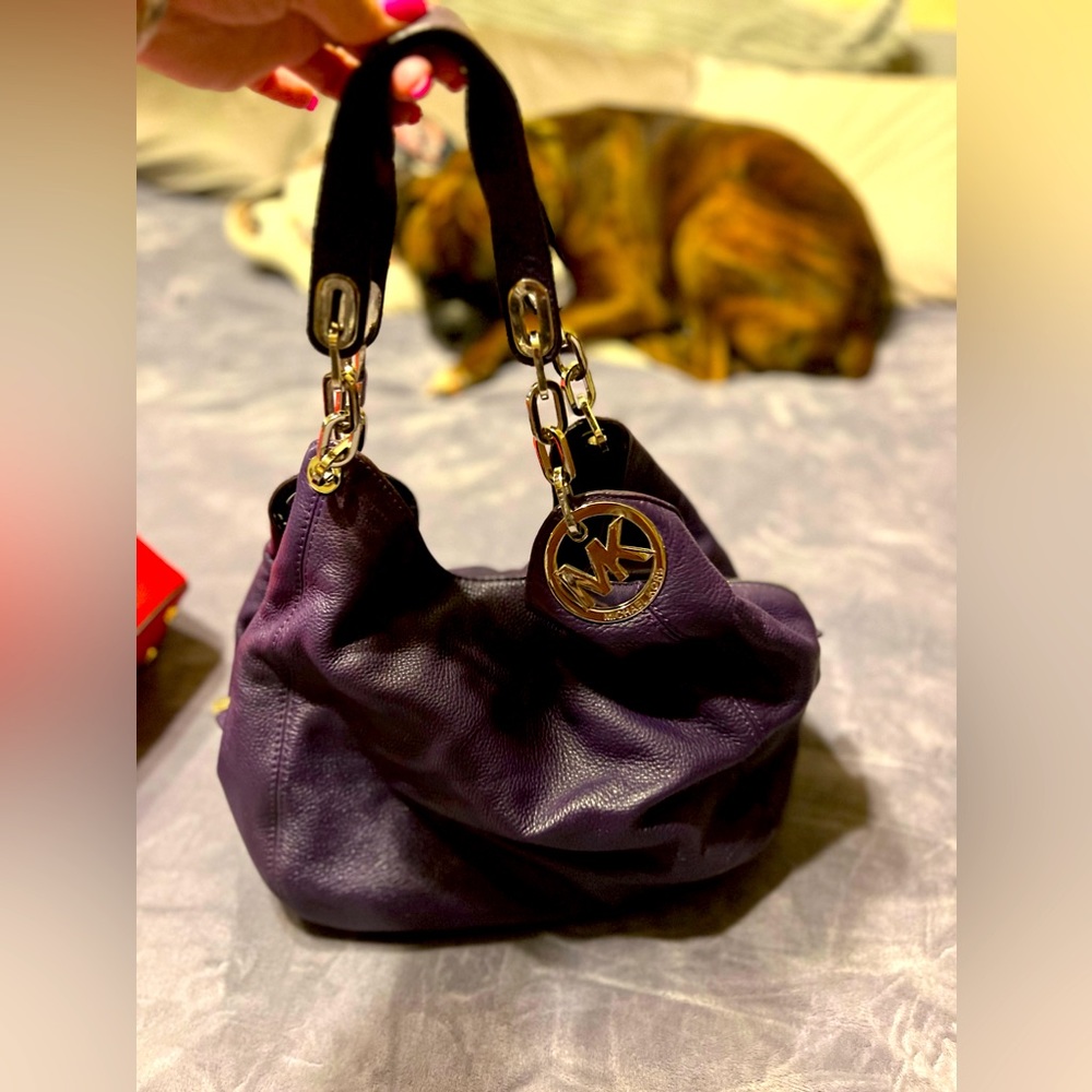Beautiful used Michael Kors purse